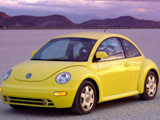 Volkswagen Beetle 2000 or 2012