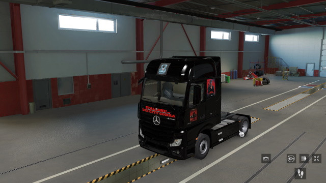 City Cobra MP4