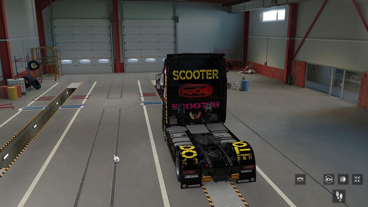 Scooter Truck