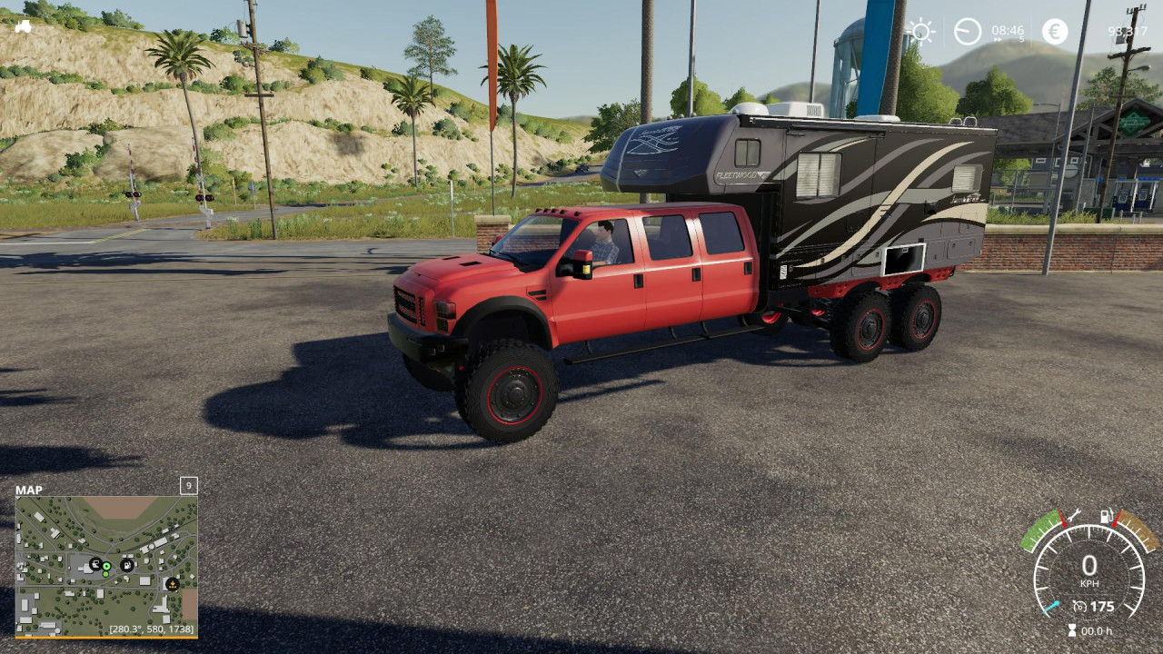 Ford F550 6x6 Camping