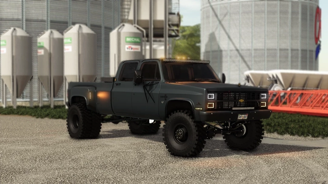 1982 Chevrolet K30 CrewCab Dually DDC