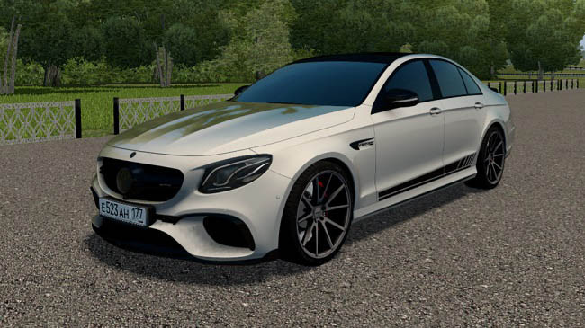 MERCEDES-BENZ E63S AMG (W213)