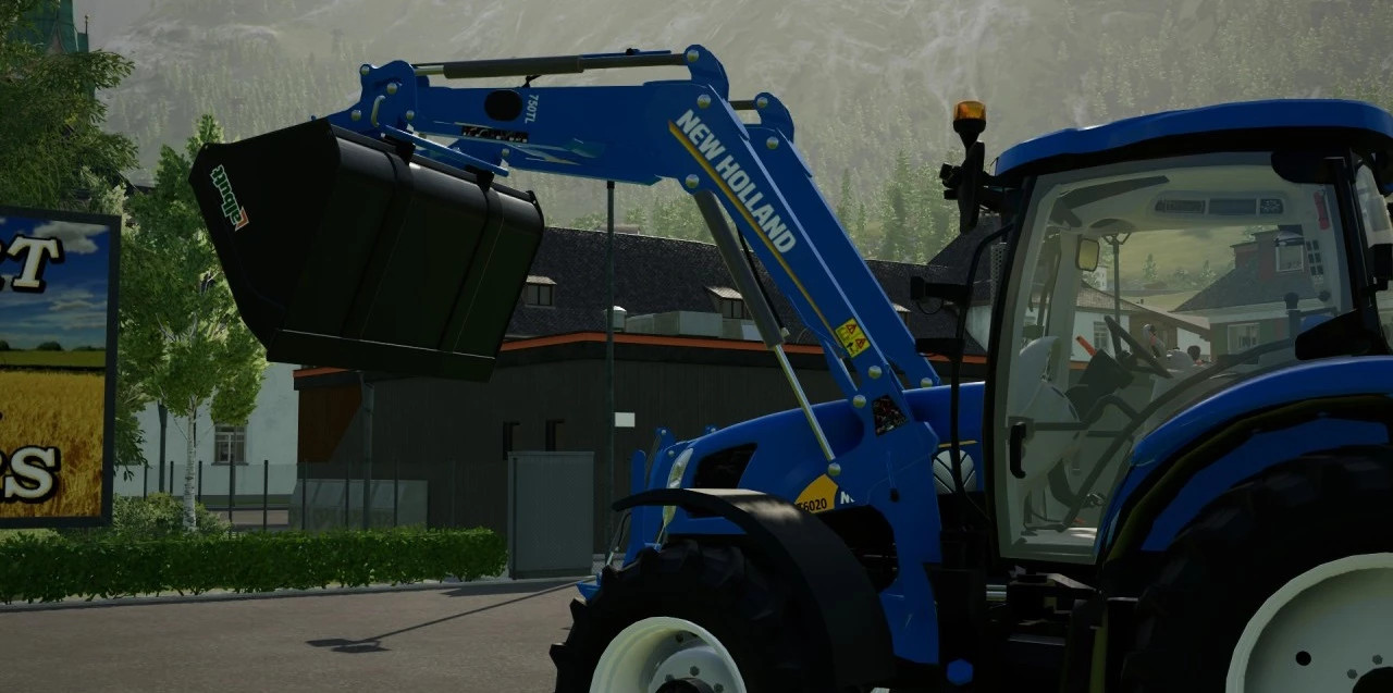 New Holland 700 series