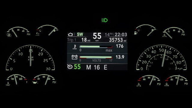 Volvo VNL 2018 Improved Dashboard