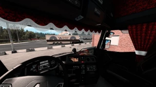 Renault T Black & Red Plush Interior and Exterior 1.0 thumbnail 2