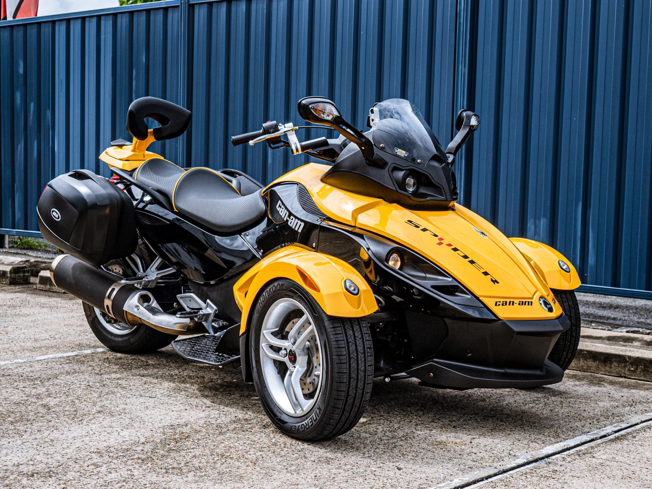 2009 CAN-AM SPYDER RS 1.0 - BeamNG.drive