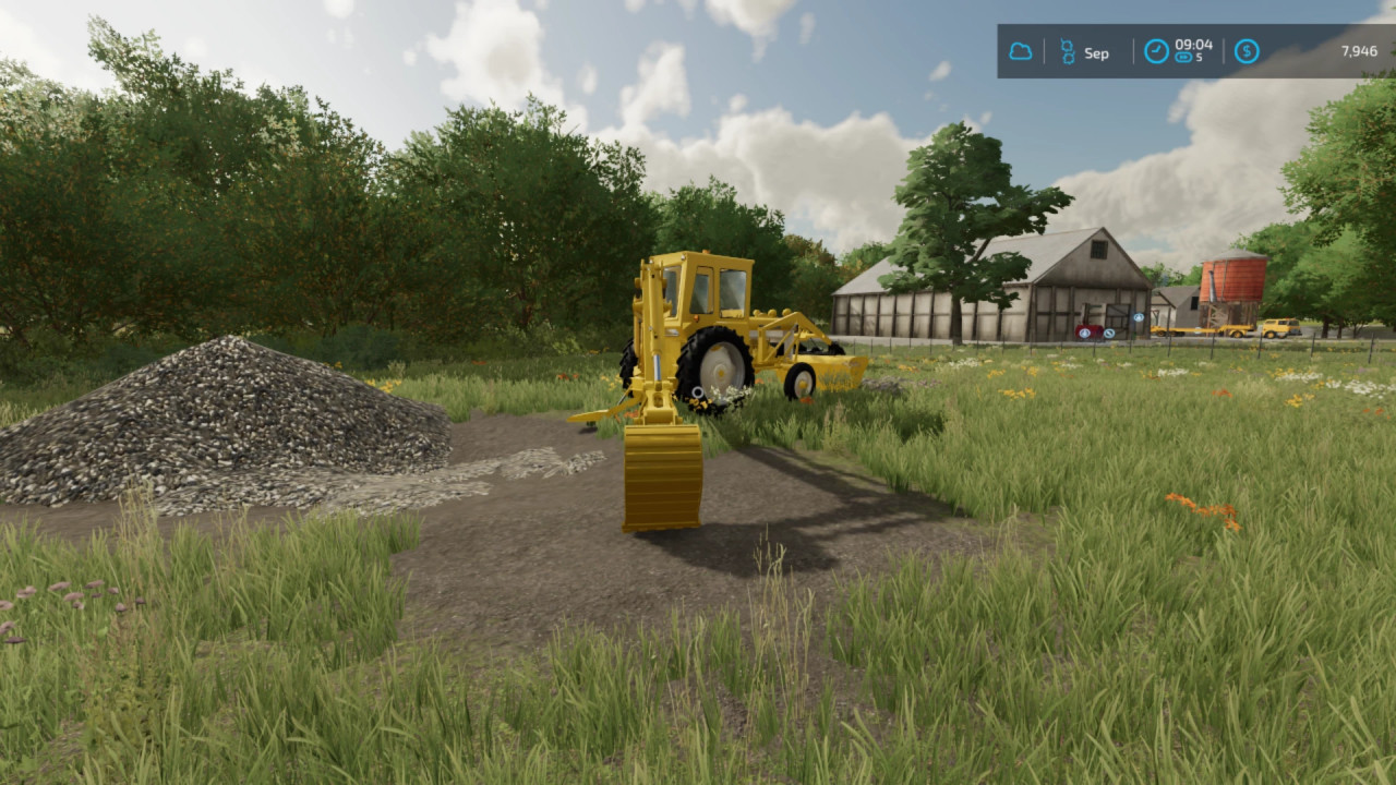 International Harvester 340 Utility Backhoe