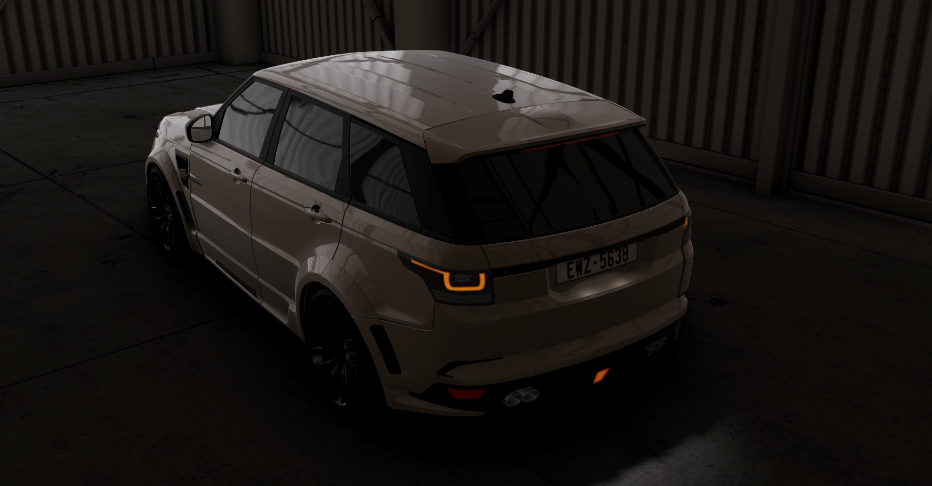 (PAID) 2016 Range Rover SVR