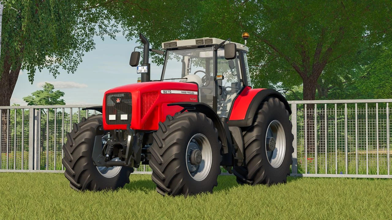 Massey Fercuson 8200