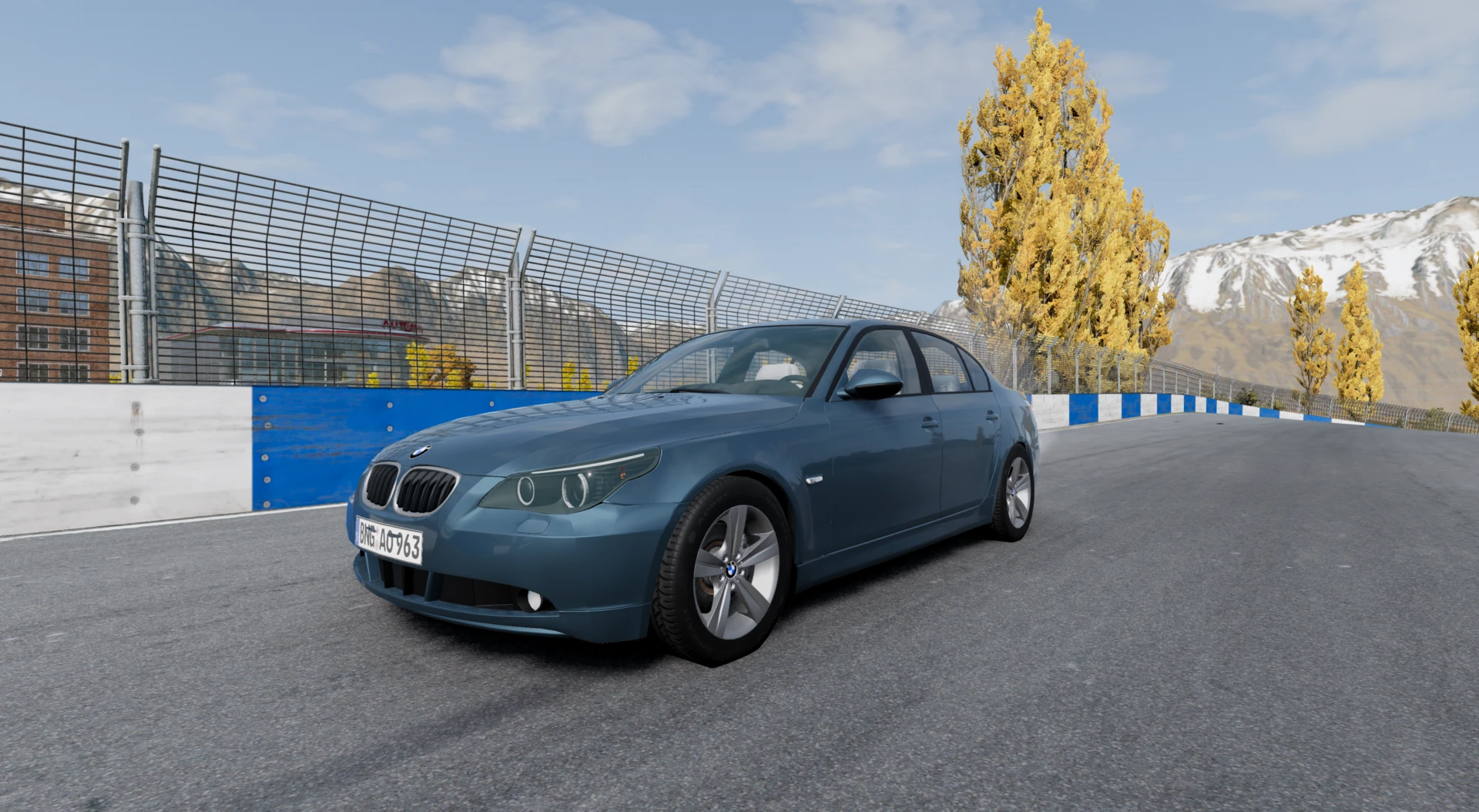 BMW 5-Series E60 LCI 2.0 - BeamNG.drive