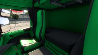 Black & Green Interior for Scania R 2009 1 thumbnail 4